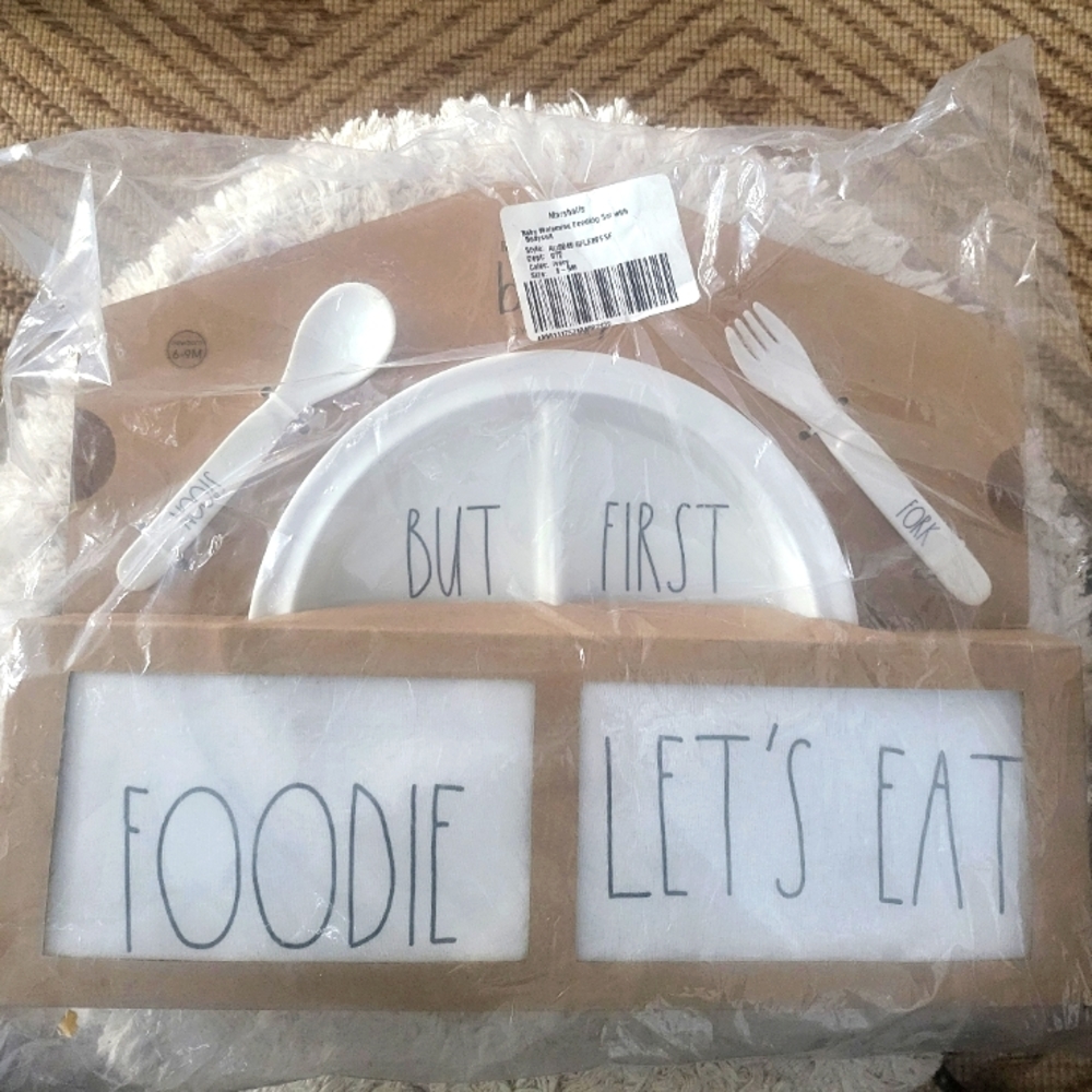 Rae Dunn Baby Melamine Feeding Set + Bodysuit 6-9mo
